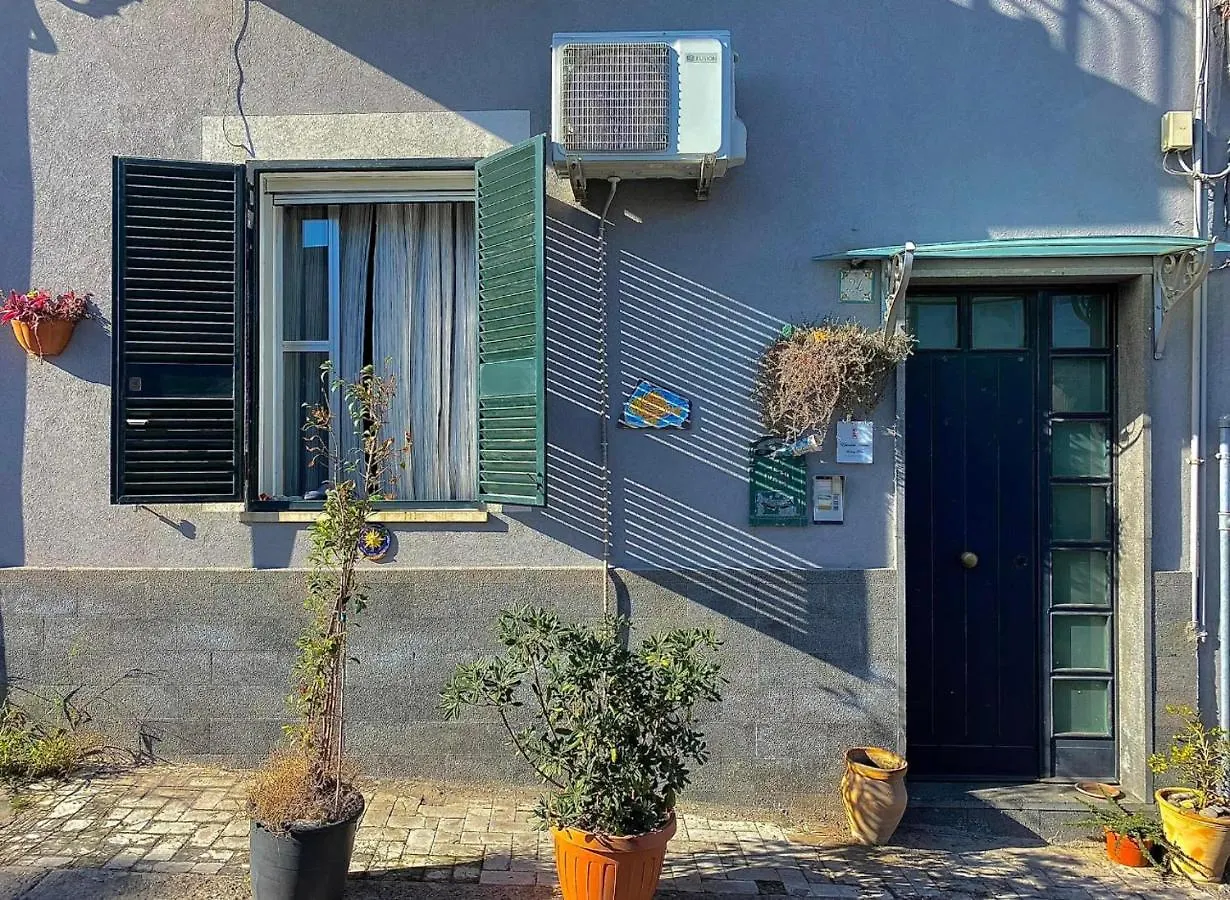 Elisabeth Holidays Home Catania Apartment